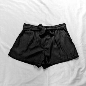 United Colors of Benetton Black Shorts Size 10